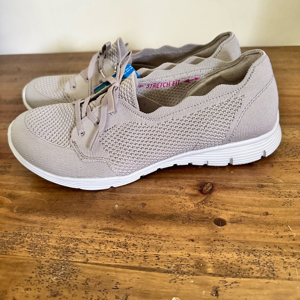 Skechers Washable Knit Slip-On Shoes - Seager, Size 9, New with tags, no box.